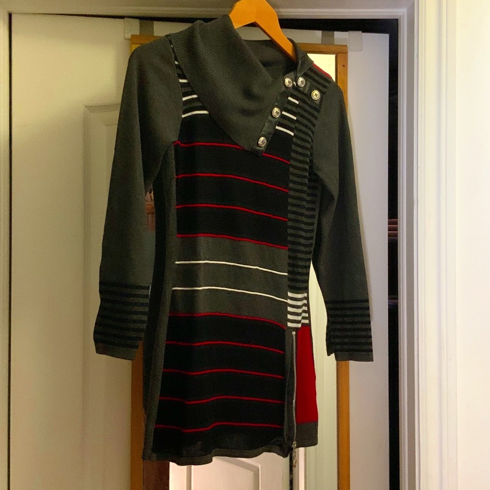 Le Grenier Striped Tunic Top (Small)